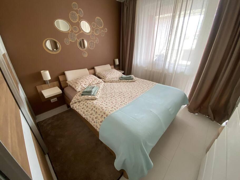 Lovely 1-Bedroom Apartament With Free Parking Софія Екстер'єр фото